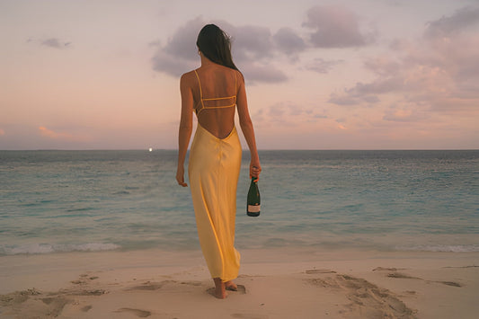 How to Choose a Backless Dress