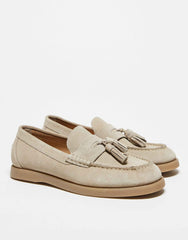 Luxury Suede Loafers - Tassel Detail - Elegant Comfort