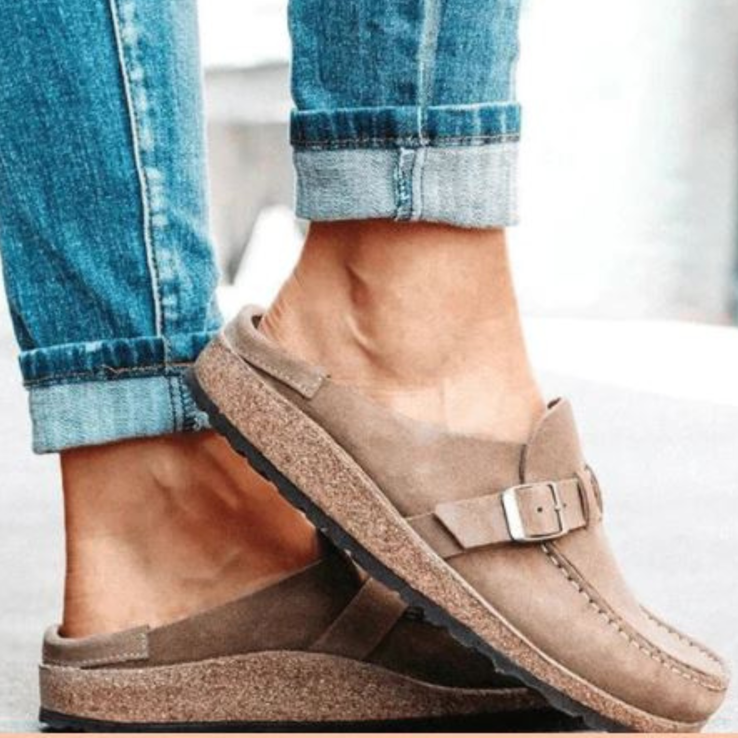 Sustainable Comfort Clogs – Retro Style