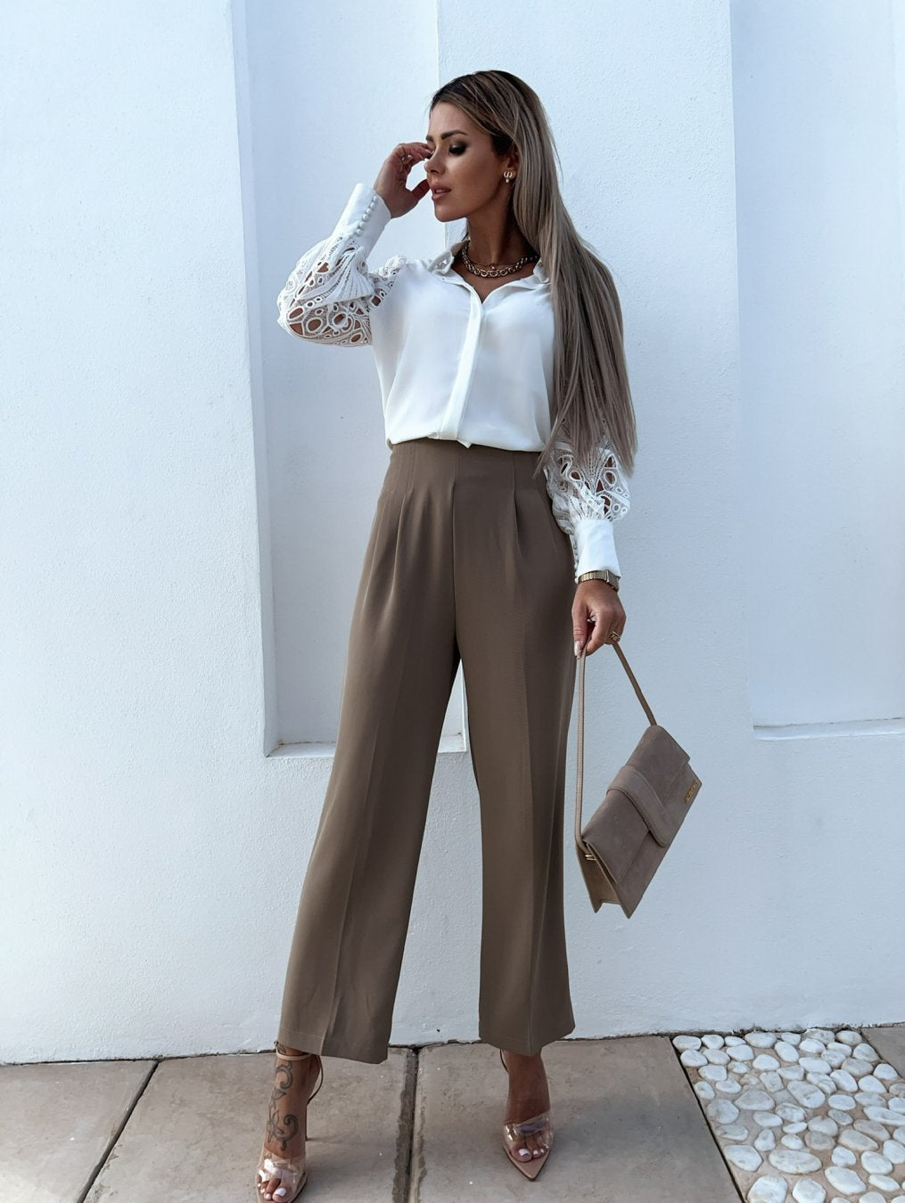 Silky Soft Ladies' Blouse - Elegantti ja Mukava