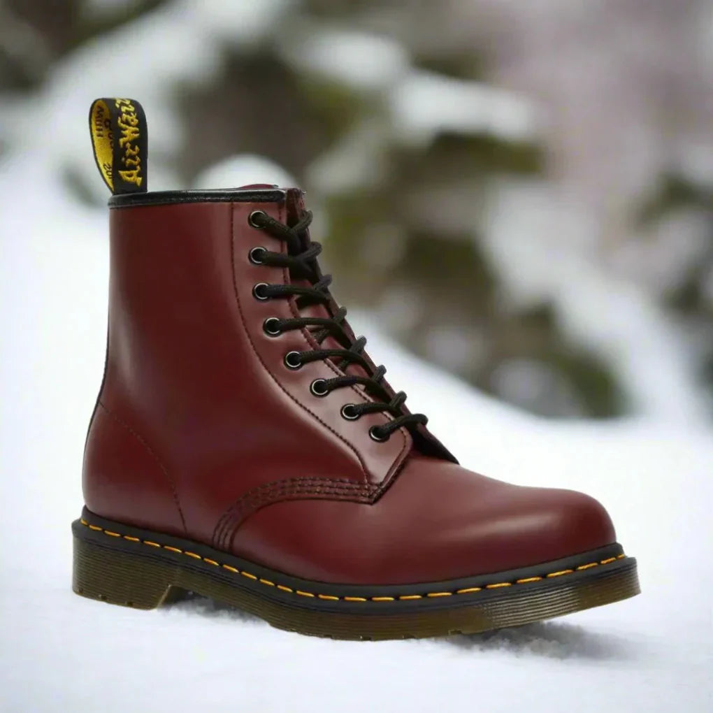 Elegant lace-up boots for women - Classic style - Timeless design