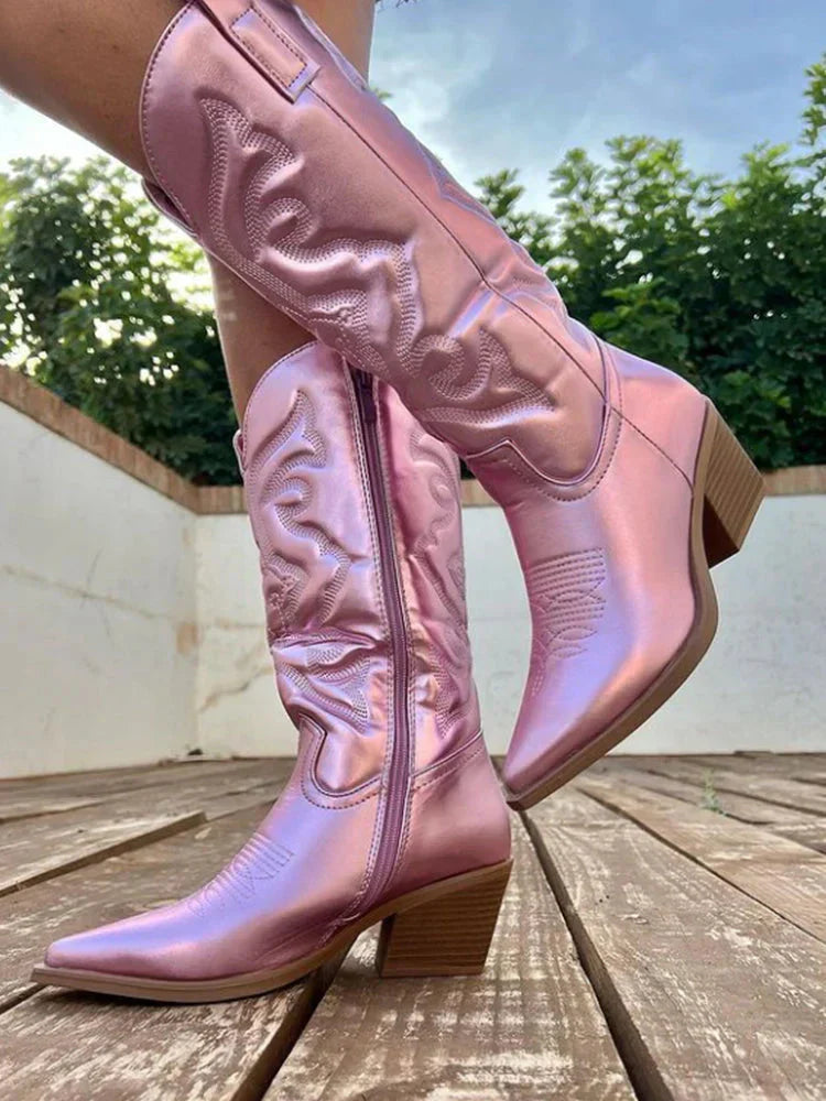 Elegant Cowboy Boots for Women - Stylish Durable Footwear