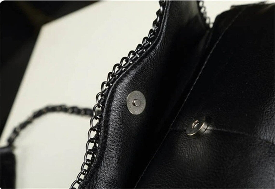 - Classic & Stylish - Kestävä Design