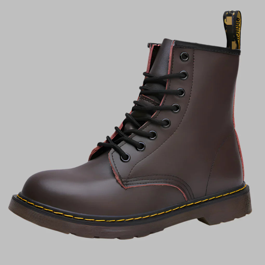 Elegant lace-up boots for women - Classic style - Timeless design