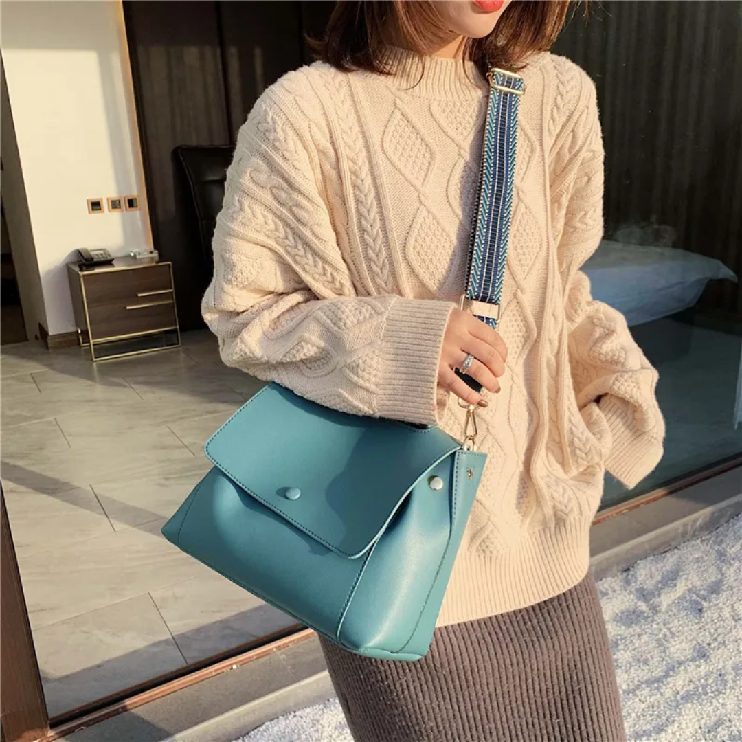 Messenger Bag - Casual - Stylish - Durable Design