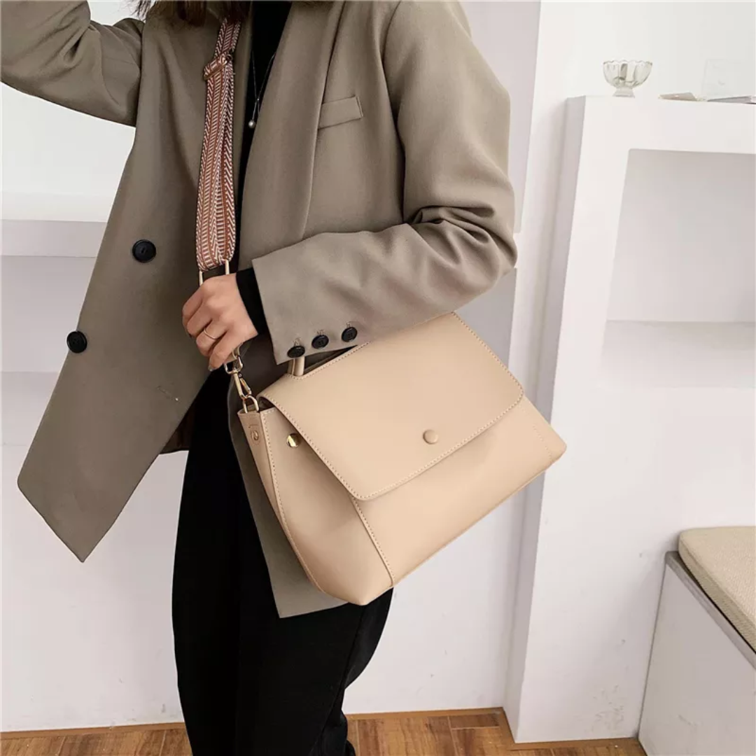Messenger Bag - Casual - Stylish - Durable Design